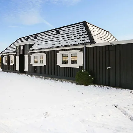 Cozy Summer House In With And Sauna Tatil Evi